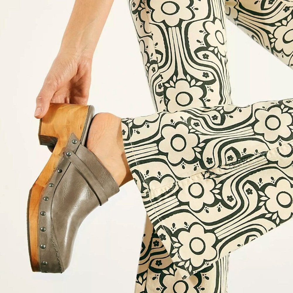 Free People Gray Leather Clogs